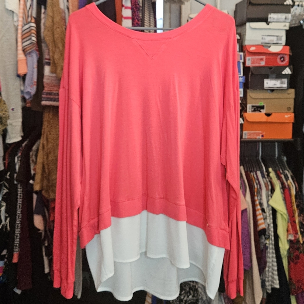 Calvin Klein Coral and White Sweatshirt